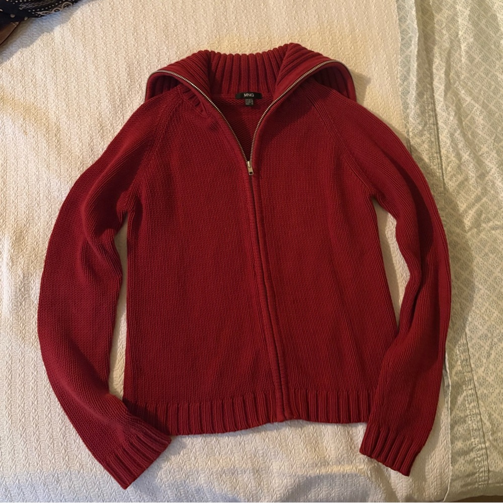 Women's Red Zipper Sweater